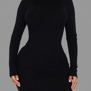 Black ribbed long sleeve bodycon